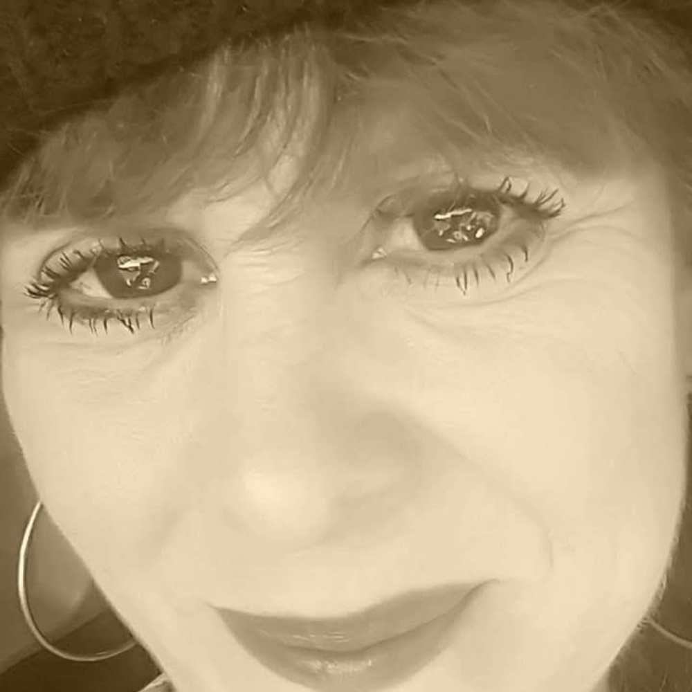 Meet your Posher, Rebecca